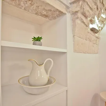 Do Pruinc * לוקורוטונדו